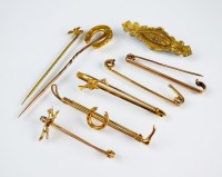 Lot 225 - A collection of various bar brooches and pins,...