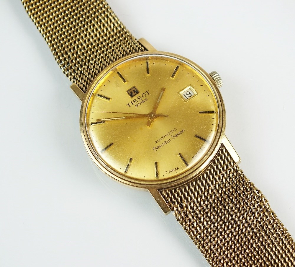 Lot 331 A gentleman s 9ct gold Tissot Automatic