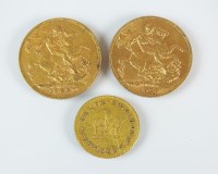 Lot 363 - Two Edward VII sovereigns, dated 1905 and 1910,...