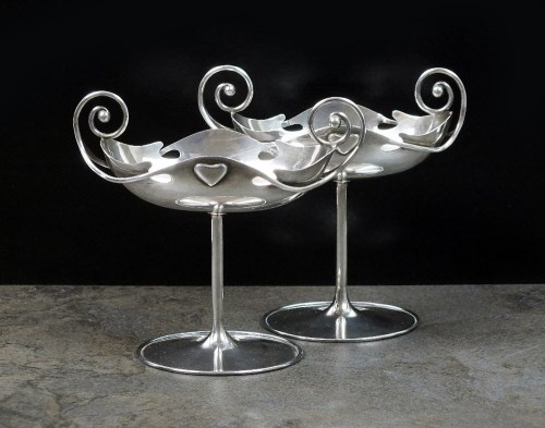 Lot 1 - A pair of Arts and Crafts Murrle Bennett...