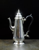 Lot 17 - A George II style silver coffee pot, Thomas...