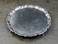 Lot 43 - A silver salver, Barker Brothers Silver Ltd,...