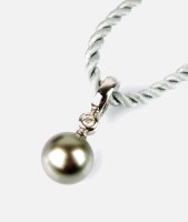 Lot 228 - A single Tahitian cultured pearl and diamond...