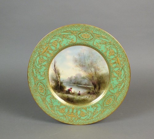 Lot 284 - A Royal Worcester porcelain cabinet plate