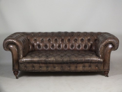 Lot 617 - A Victorian Chesterfield settee, 19th century,...