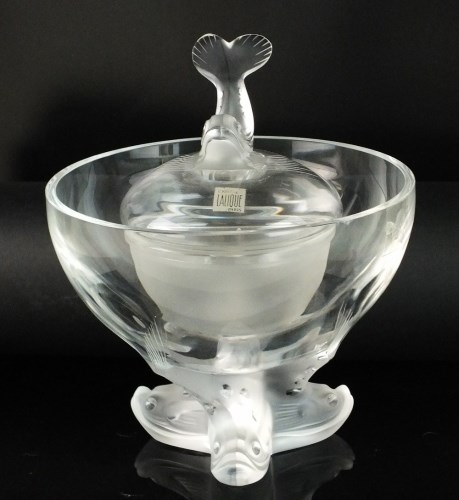 Lot 55 - A Lalique Crystal Lalique 'Igor' Caviar bowl
