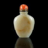 Lot 160 - A Chinese nephrite jade snuff bottle, 19th...