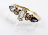 Lot 157 - An early 20th century sapphire and diamond...