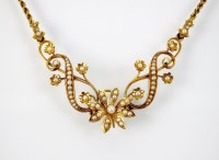 Lot 166 - A late 19th/early 20th century seed pearl...