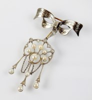 Lot 190 - An early 20th century seed pearl and diamond...