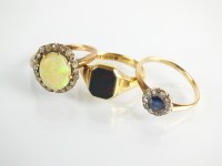 Lot 124 - An 18ct gold bloodstone signet ring, size L,...