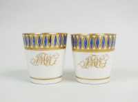 Lot 49 - A pair of Worcester porcelain beakers, circa...