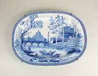 Lot 78 - A blue and white pearl ware meat plate, early...