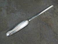 Lot 44 - A George III silver marrow scoop, Richard...