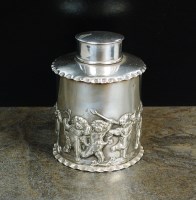 Lot 85 - A Victorian silver tea caddy, Henry Bourne,...