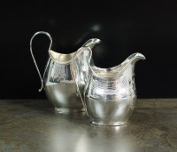 Lot 108 - A George III silver cream jug, makers mark...