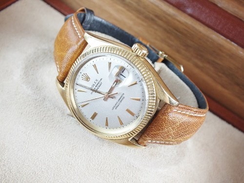 Lot 294 - A Gentleman's 18ct gold Rolex Oyster Perpetual...