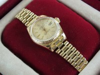 Lot 295 - A Lady's 18ct gold Rolex Oyster Perpetual...