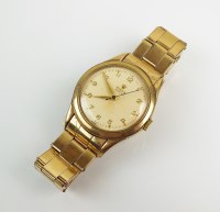 Lot 298 - A Gentleman's 9ct gold Rolex Perpetual...