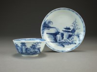Lot 24 - A Chinese blue and white teabowl and saucer...
