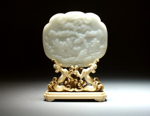 Lot 98 - A Chinese nephrite jade panel, Qing Dynasty,...