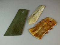 Lot 104 - Three Chinese jade carvings, Qing Dynasty, the...