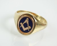 Lot 133 - A 9ct gold and blue enamel Masonic signet ring,...