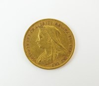 Lot 605 - A Victoria old head half sovereign, dated 1901