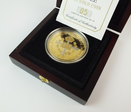 Lot 646 - The Guernsey 2011 £5 gold coin, 400th...