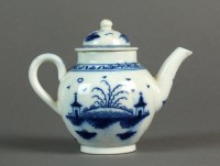 Lot 1 - A Caughley toy teapot with cover painted in...