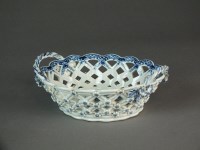 Lot 111 - A Caughley basket transfer-printed in the Pine...