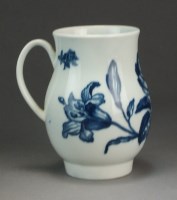 Lot 121 - A Caughley bell-shaped mug transfer-printed...