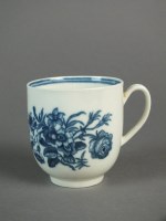 Lot 258 - A Caughley trio of coffee cup, tea bowl and...