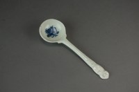 Lot 329 - A Caughley mustard spoon transfer-printed with...