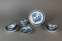 Lot 22 - A group of Caughley blue and white porcelain,...