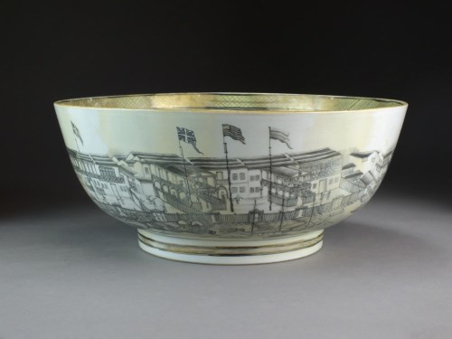 Lot 141 - A Chinese export 'Hongs of Canton' punchbowl,...