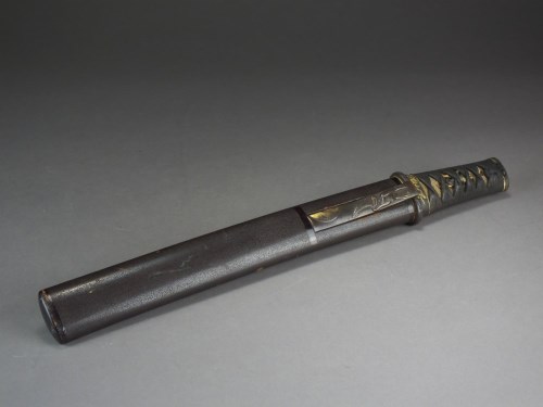 Lot 222 - A Japanese tanto, Meiji/Taisho period, the...