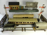 Lot 341 - A quantity of Gauge 1 items to include a...