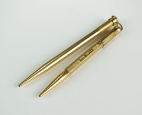 Lot 128 - A Sampson Mordan & Co 9ct gold engine turned...