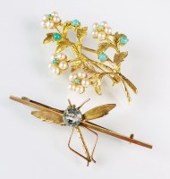 Lot 246 - A 9ct gold turquoise and cultured pearl set...