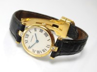 Lot 326 - A Lady's 18k Cartier quartz wristwatch, the...