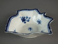 Lot 12 - A large Caughley pickle leaf dish painted with...