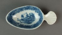 Lot 46 - A Caughley caddy spoon transfer-printed in the...