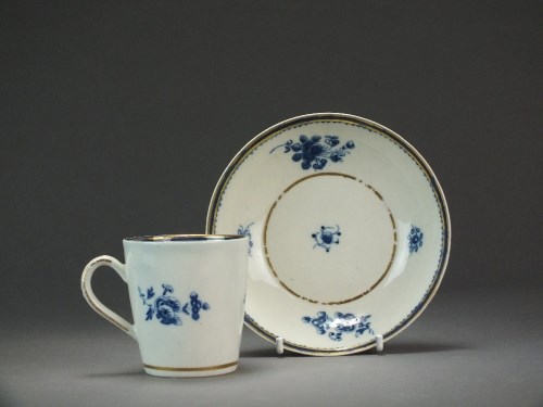 Lot 71 - A Caughley coffee can and saucer painted with...
