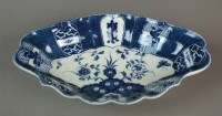 Lot 150 - A Caughley powder blue dessert centre dish...