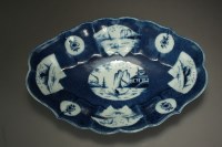 Lot 189 - A Caughley powder blue oval form dessert dish...