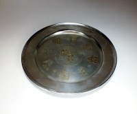 Lot 96 - A commemorative silver plate, Danbury Mint,...