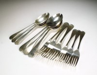 Lot 115 - A collection of Old English pattern silver...