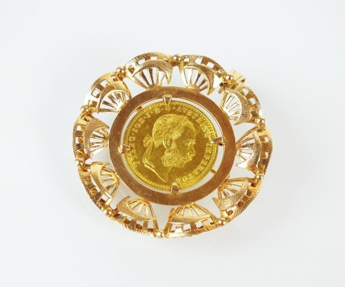 Lot 260 - An Austrian gold ducat coin brooch/pendant,...