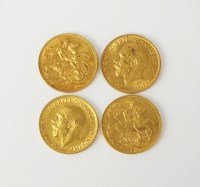 Lot 665 - Four George V sovereigns, dated 1912 x 3 and...